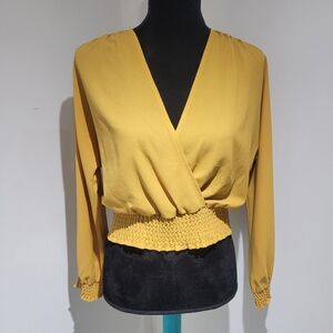 Aritzia Wilfred Women's Reign V-Neck Wrap Blouse Small Cairo Gold Lightweight